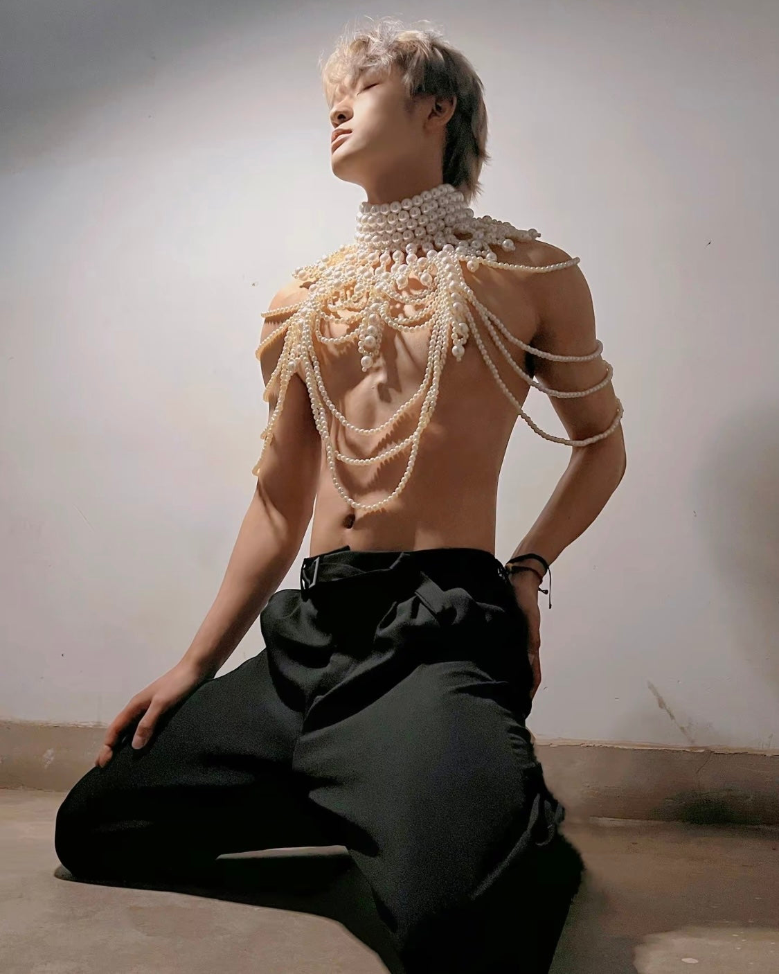 THE ETERNAL HANDMADE MEN’S PEARL BODY HARNESS