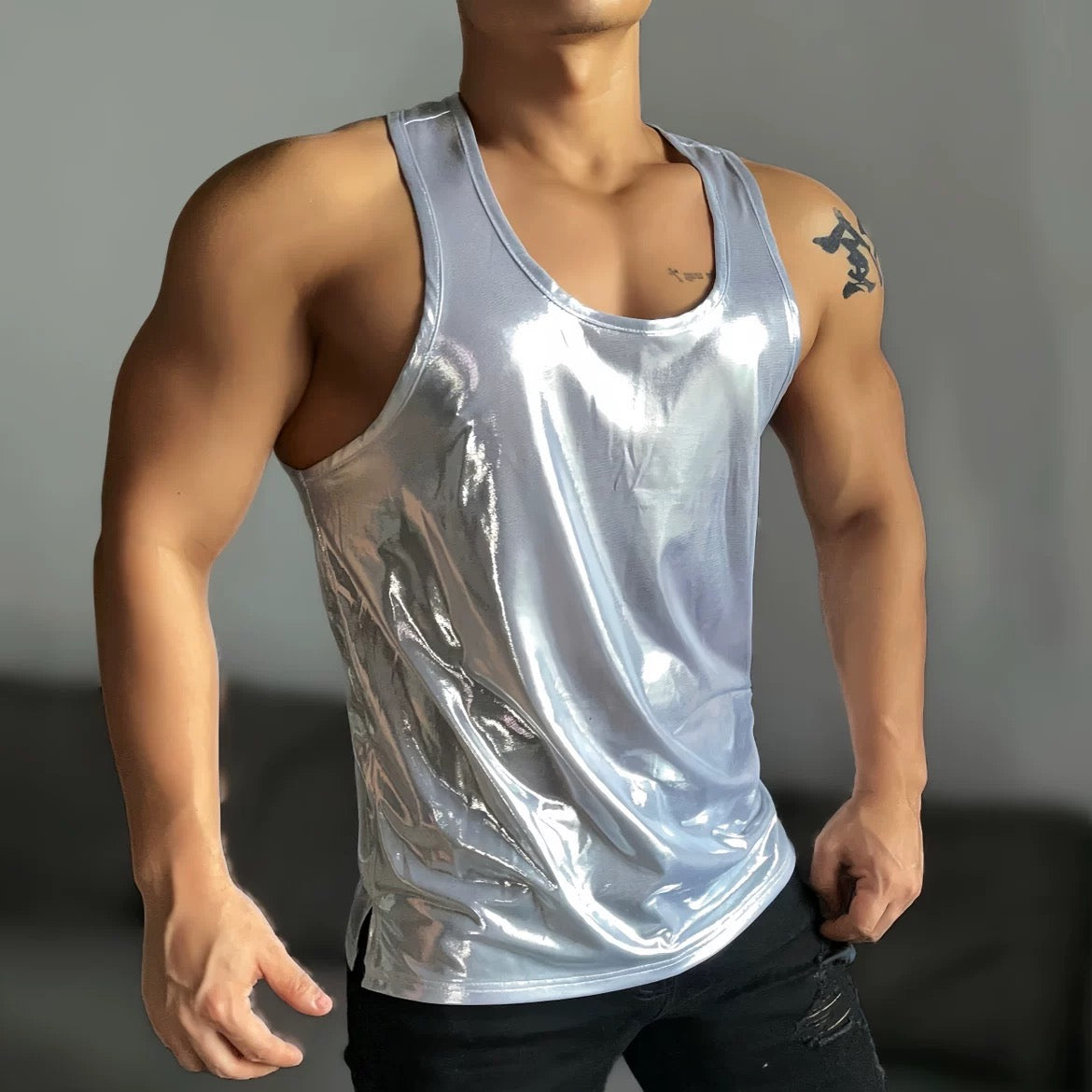 MEN’S LIQUID SILVER TANK TOP
