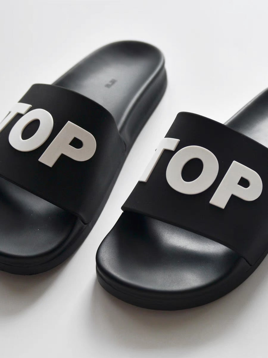 DM MEN’S TOP BOTTOM VERS SLIPPERS