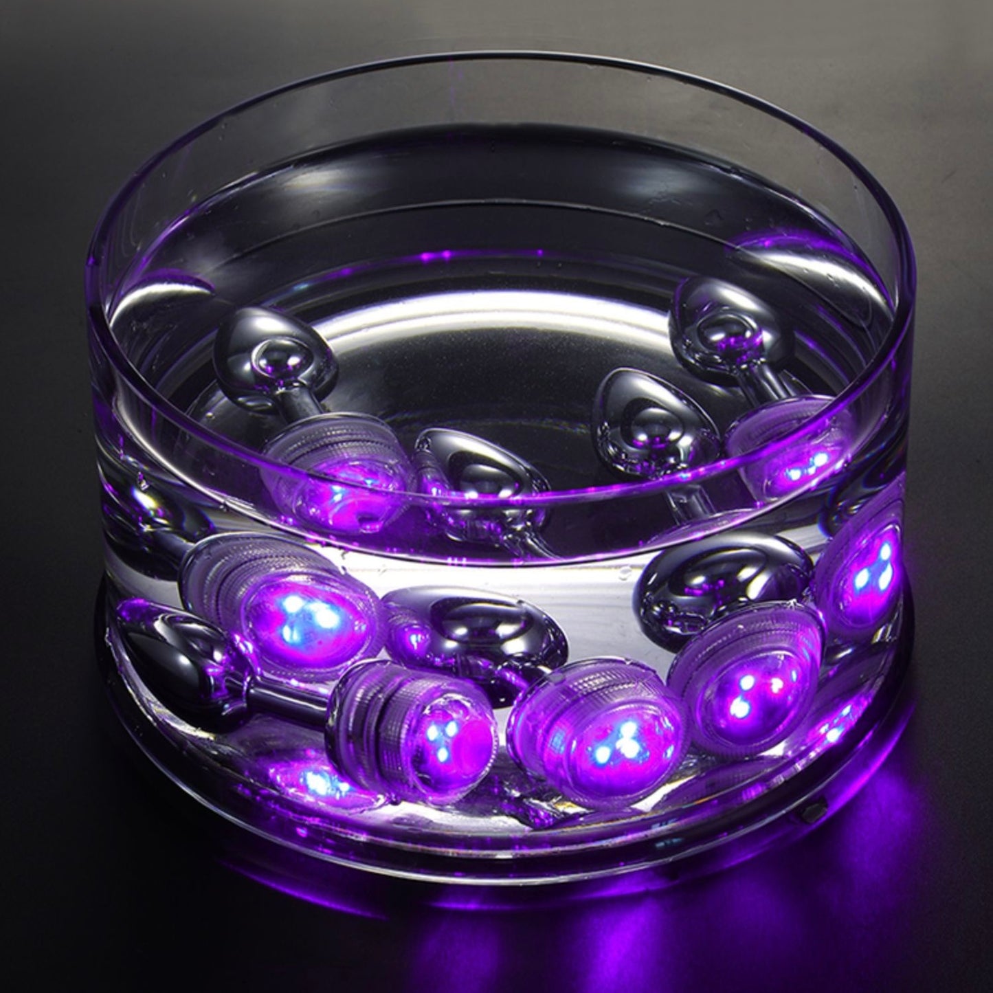 POURKINKS NEXUS LED PLUG