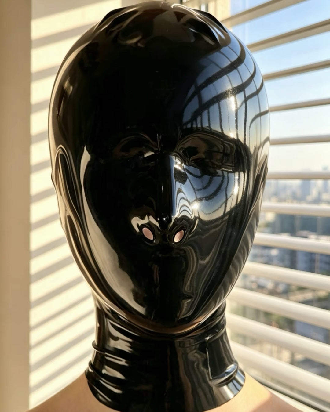 KAMASSTUDIO PHANTOM LATEX HOOD